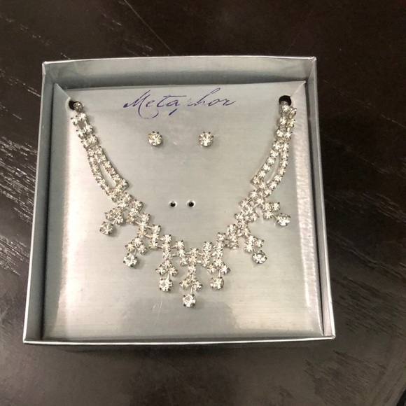 Metaphor Necklace and Earring Set - Picture 1 of 2